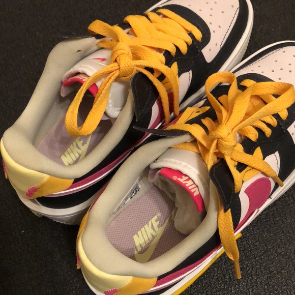 Nike women Air Force 1 Fontanka MC - Picture 11 of 12